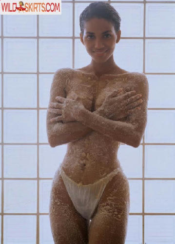 Halle Berry / halleberry nude Instagram leaked photo #59