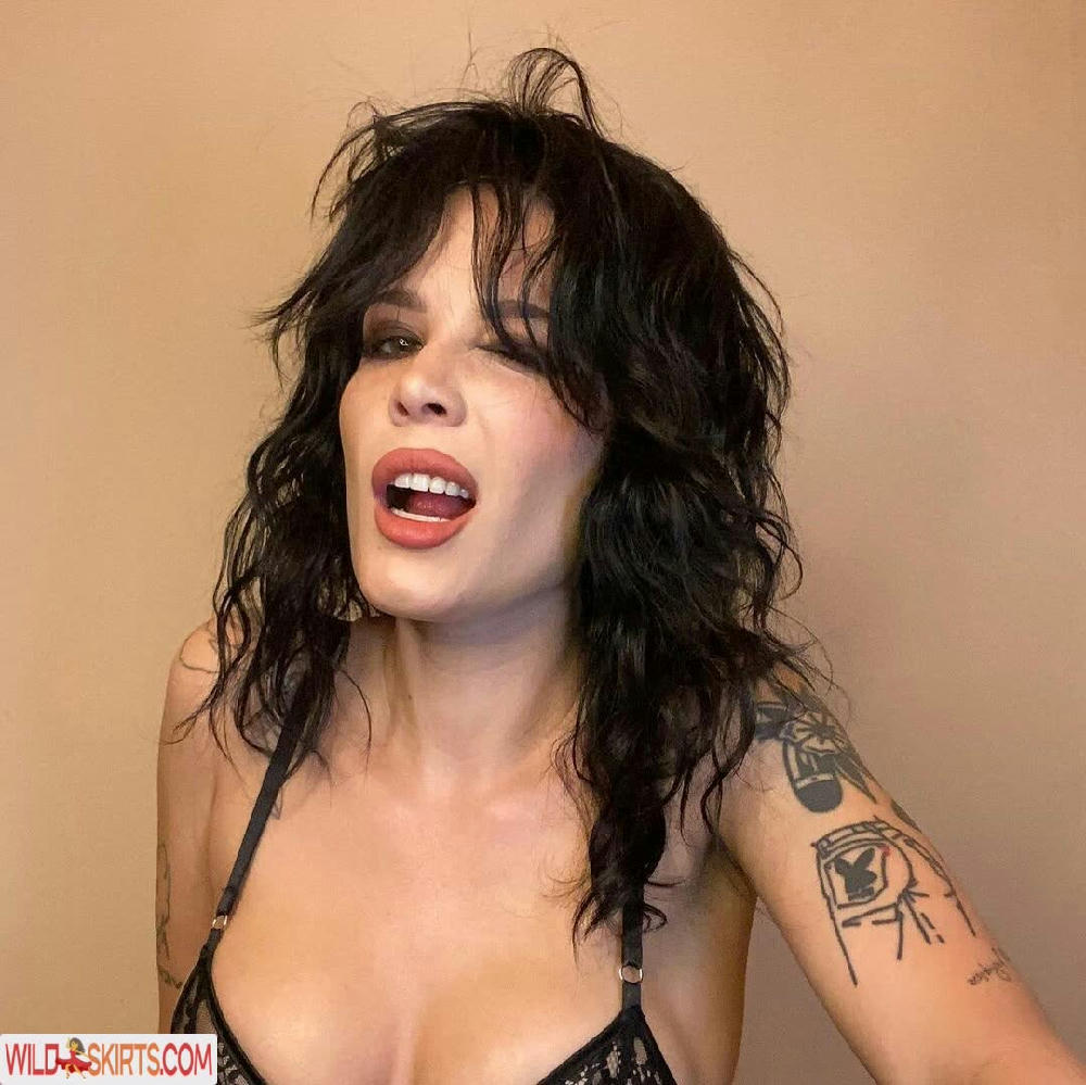 Halsey / iamhalsey / yammahaaa nude OnlyFans, Instagram leaked photo #5