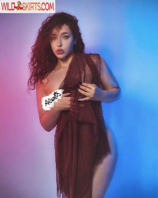 hana.cos / alexis / alexisakahana / hana.cos nude OnlyFans, Instagram leaked photo #75