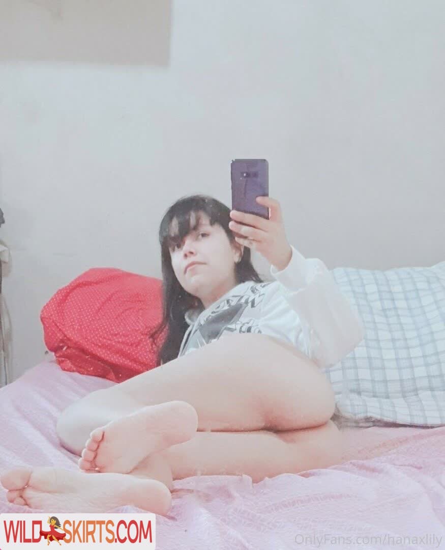 Hanaxlily nude leaked photo #16