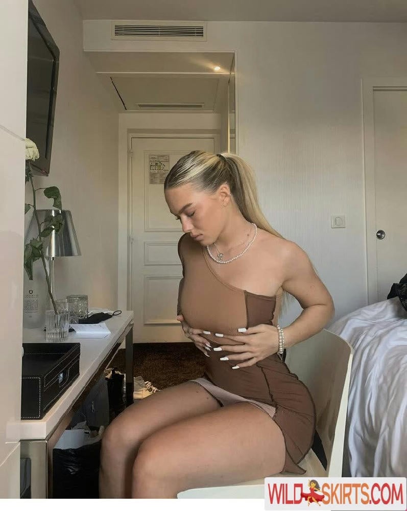 Hannabaumnn nude OnlyFans, Instagram leaked photo #16