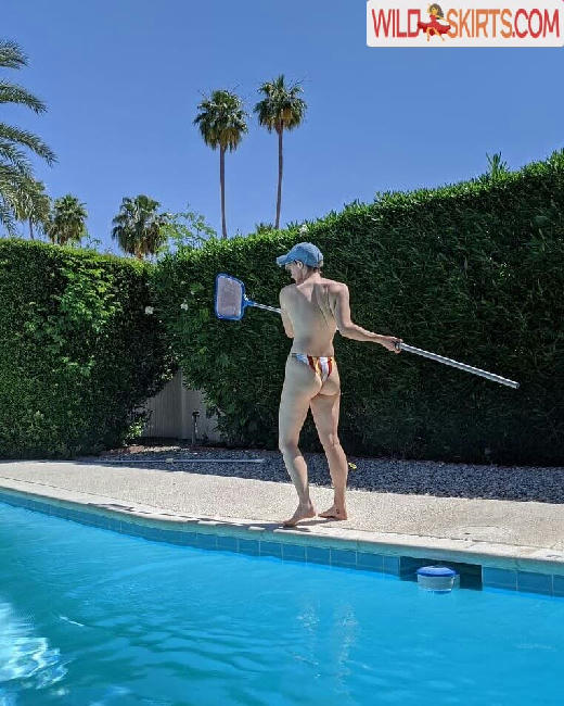 Hannah Hart / harto nude Instagram leaked photo #20