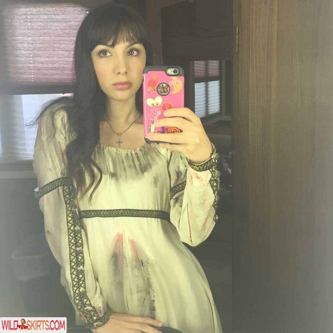 Hannah Marks nude leaked photo #35