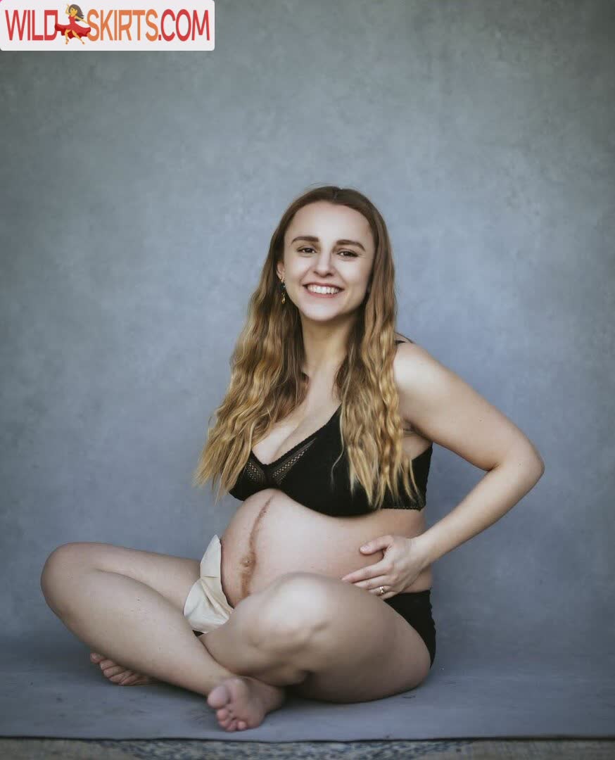 Hannah Witton nude leaked photo #40