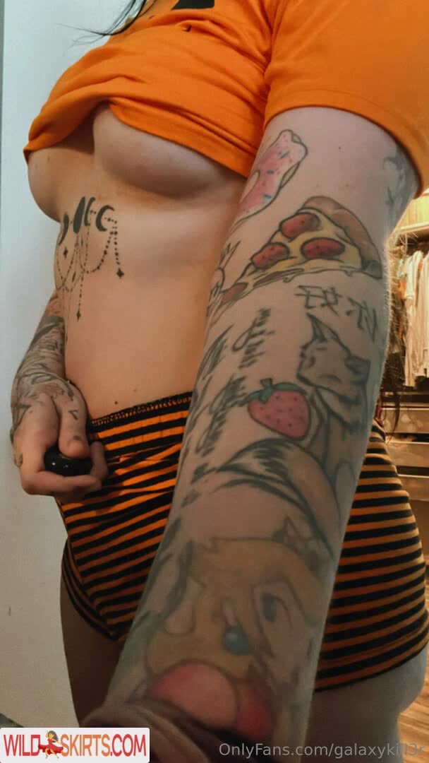 happilyeverawful / Happilyeverawful / galaxykill3r nude OnlyFans, Instagram leaked photo #2