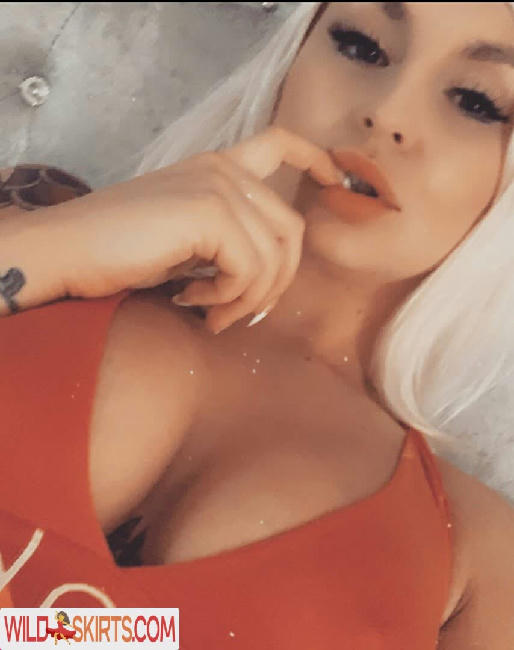 harrietellenshaw nude OnlyFans, Instagram leaked photo #16
