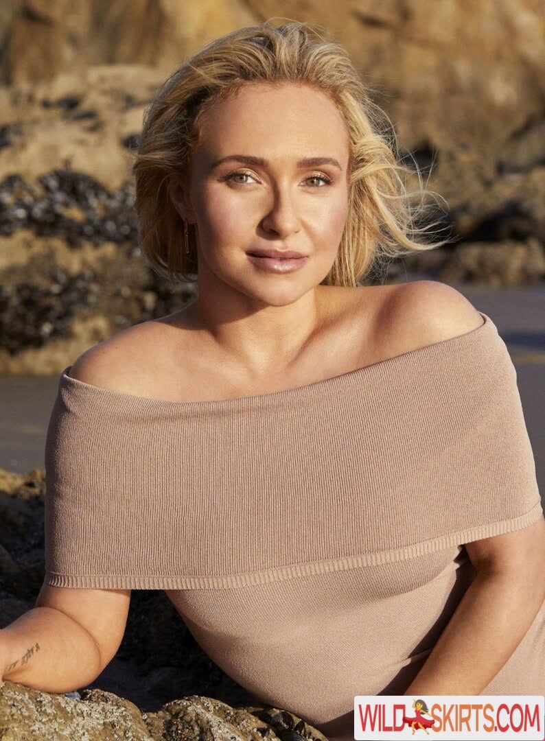 Hayden Panettiere nude leaked photo #136