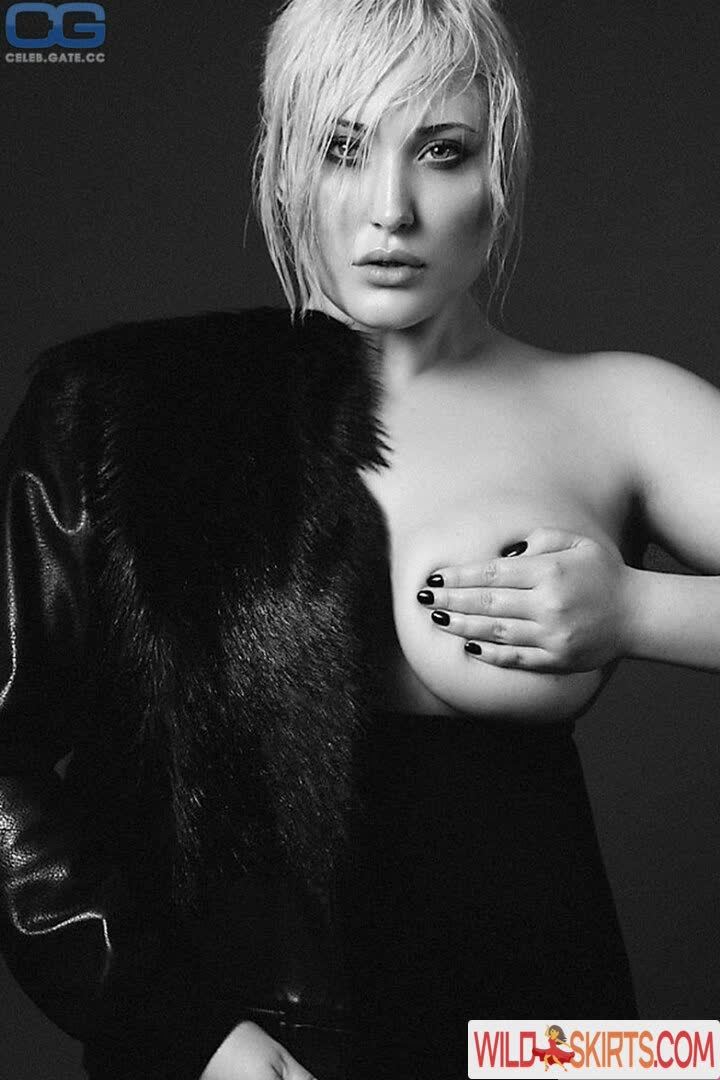 Hayley Hasselhoff nude leaked photo #2