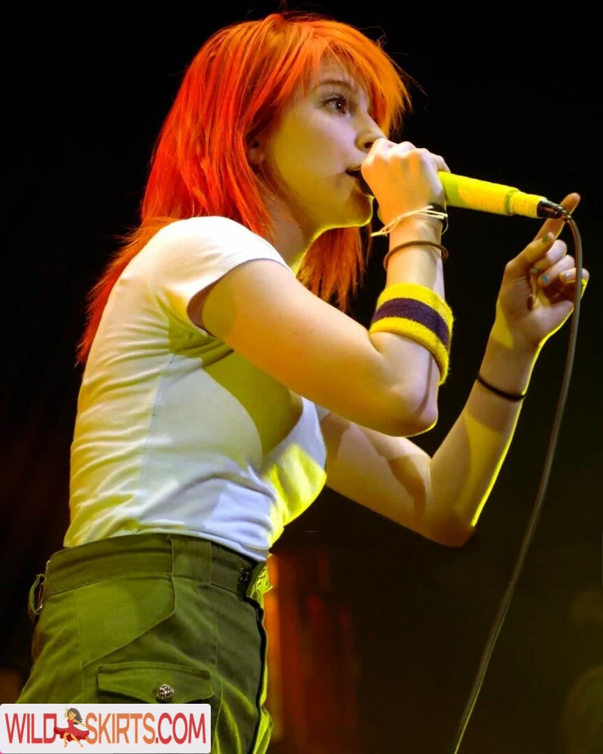 Hayley Williams / meepyfreepy / yelyahwilliams nude OnlyFans, Instagram leaked photo #3