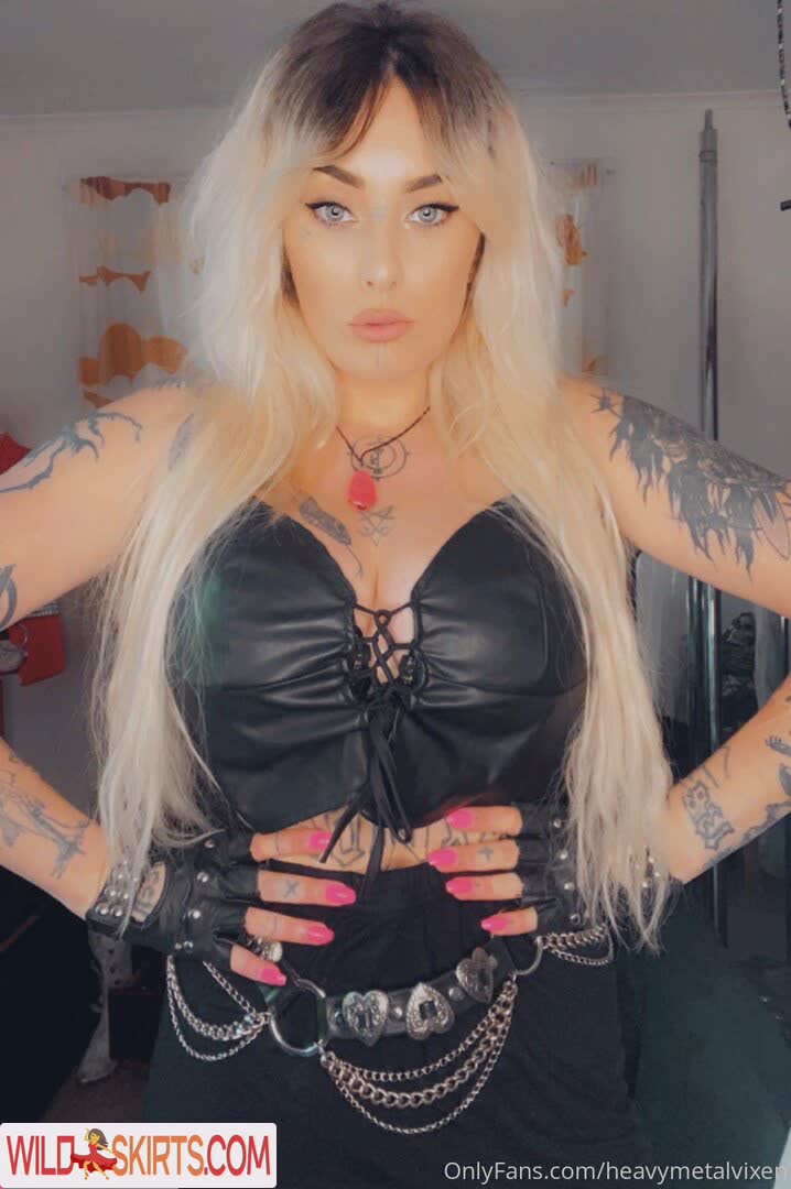 Heavymetalvixen nude leaked photo #52