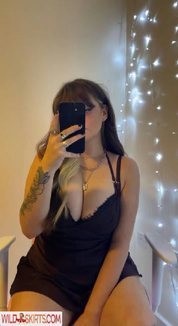 HeckSnekx / carla_fayee / xocxrlaaa / xocxrlaaa_ nude OnlyFans, Instagram leaked photo #12