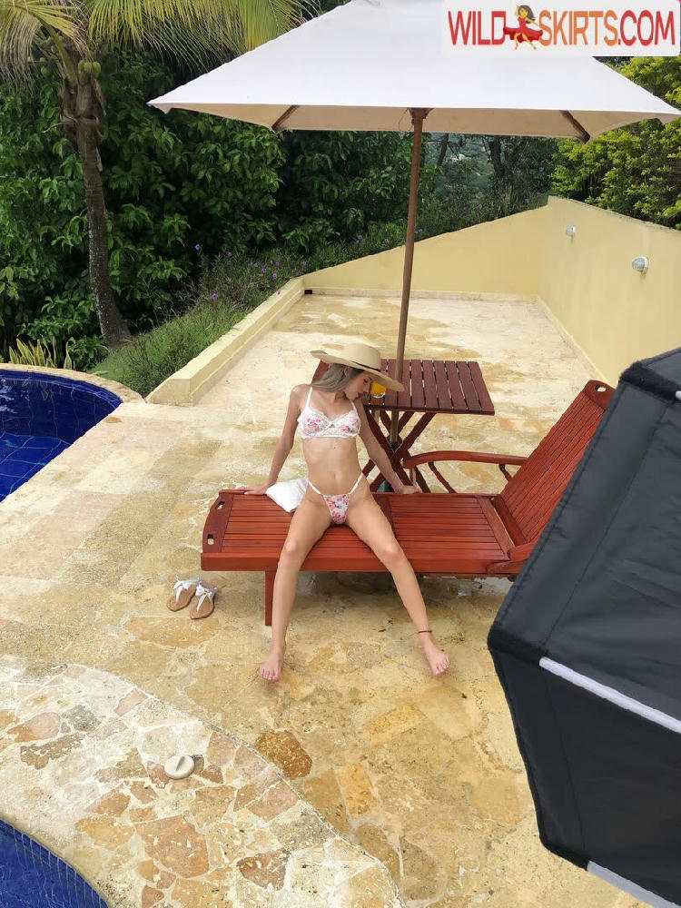 Heidy Pino / Blowjob / Heidymodel Fake Handjob / heidy_pino nude Instagram leaked photo #34