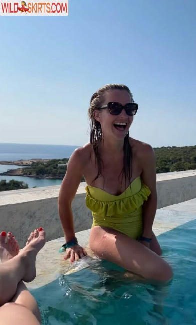 Helen Skelton / helenskelton nude Instagram leaked photo #41