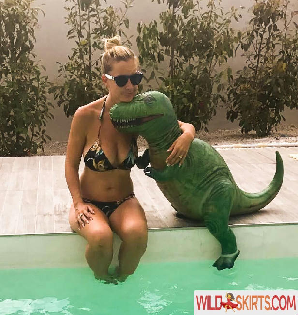 Helen Skelton / helenskelton nude Instagram leaked photo #70