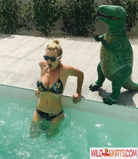 Helen Skelton / helenskelton nude Instagram leaked photo #57