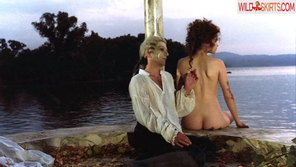 Helena Bonham Carter / bonham.carter nude Instagram leaked photo #20