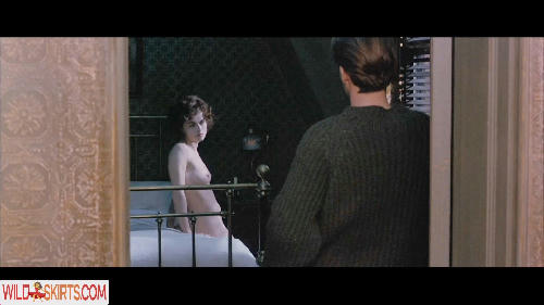 Helena Bonham Carter / bonham.carter nude Instagram leaked photo #29