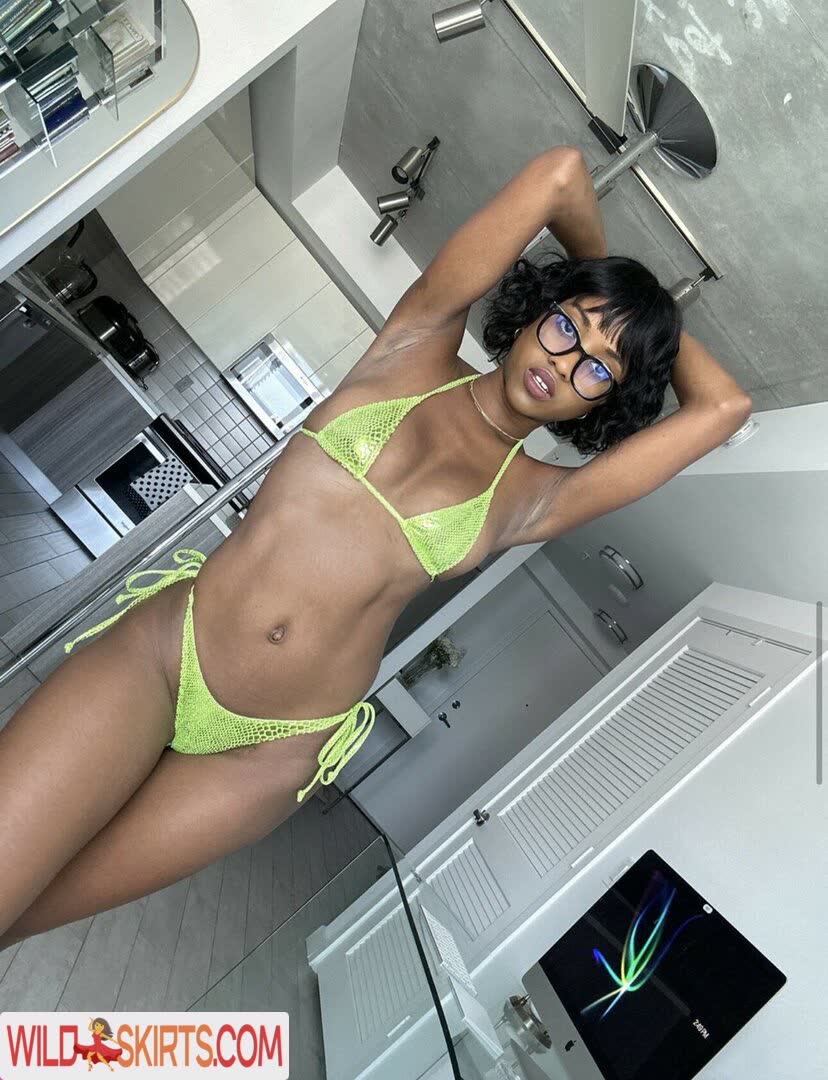 Hello Bombshell / bombshell79 / hello bombshell / hellobombshellhawaii nude OnlyFans, Instagram leaked photo #8