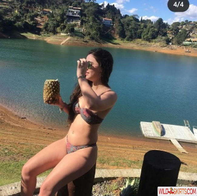 Heloísa Assis nude leaked photo #2