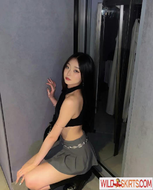 Hena Yang / hena.yng nude Instagram leaked photo #54