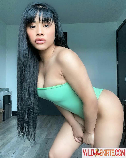 Hennessy Carolina / Cardi B's sister / callmebabiixxx / hennessycarolina nude OnlyFans, Instagram leaked photo #9