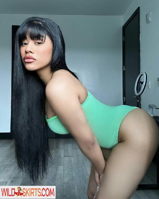 Hennessy Carolina / Cardi B's sister / callmebabiixxx / hennessycarolina nude OnlyFans, Instagram leaked photo #1