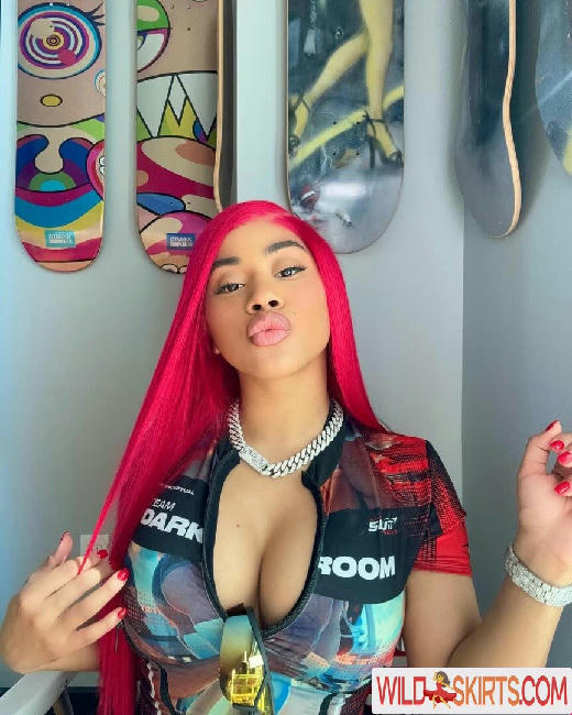 Hennessy Carolina / Cardi B's sister / callmebabiixxx / hennessycarolina nude OnlyFans, Instagram leaked photo #14