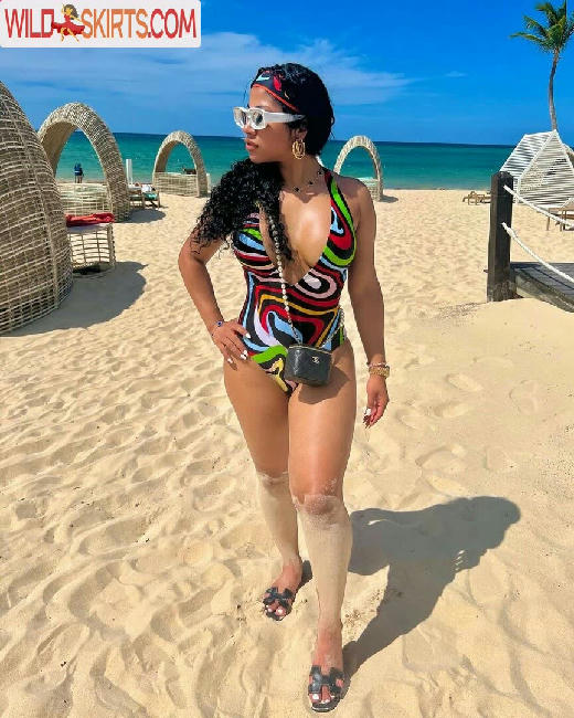 Hennessy Carolina / Cardi B's sister / callmebabiixxx / hennessycarolina nude OnlyFans, Instagram leaked photo #43