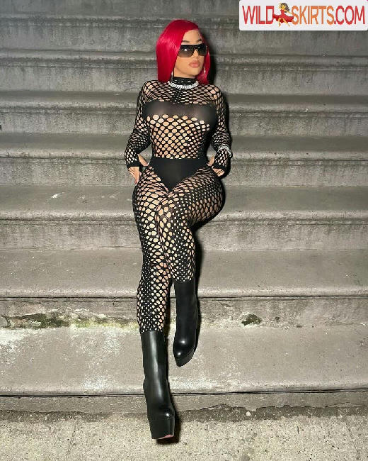 Hennessy Carolina / Cardi B's sister / callmebabiixxx / hennessycarolina nude OnlyFans, Instagram leaked photo #62