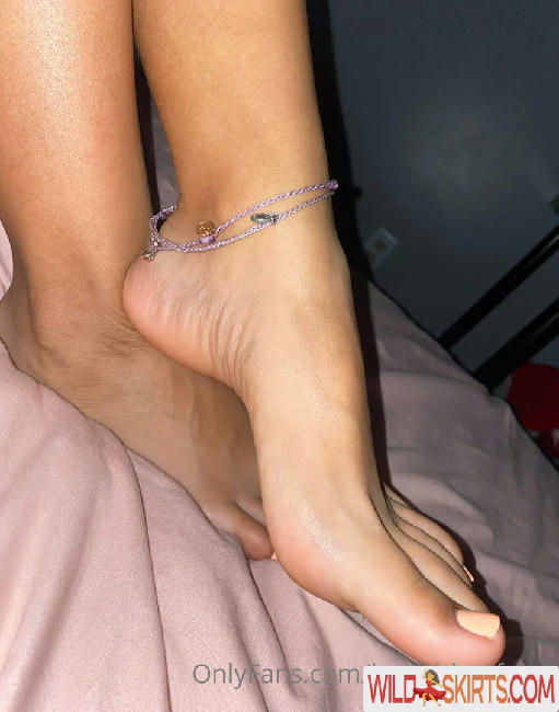 herathletefeetxo / _ediithxoxo / herathletefeetxo nude OnlyFans, Instagram leaked photo #3