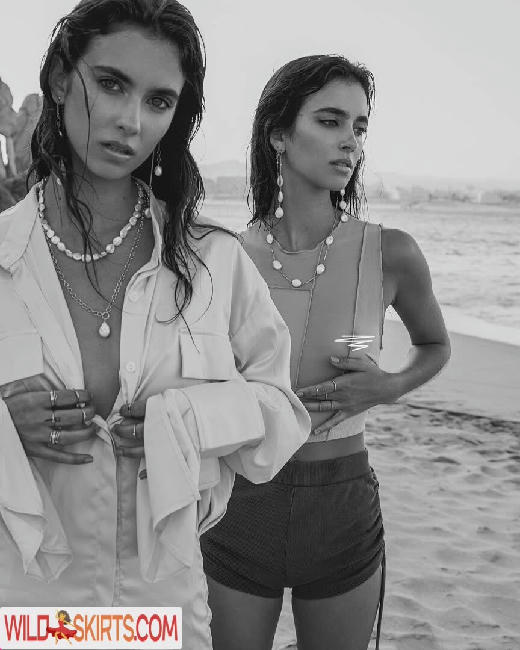 Herbert Twins / Elisha Herbert / Renee Herbert / reneeherbert_ nude Instagram leaked photo #67