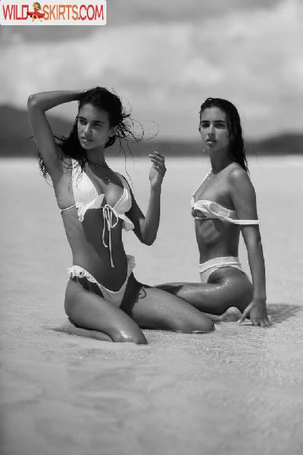 Herbert Twins / Elisha Herbert / Renee Herbert / reneeherbert_ nude Instagram leaked photo #72