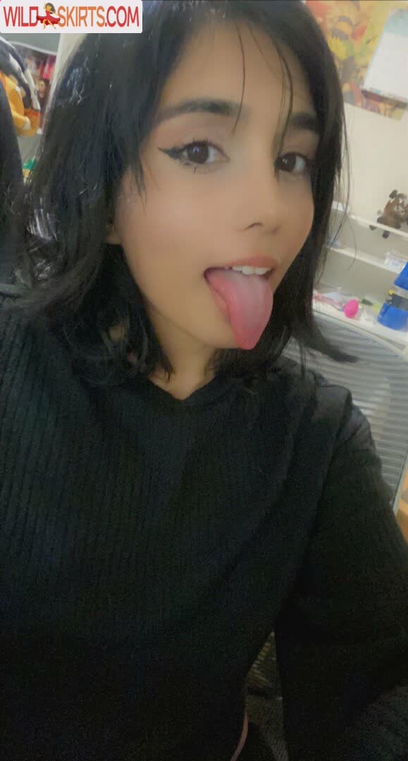 Hinawynne nude leaked photo #51