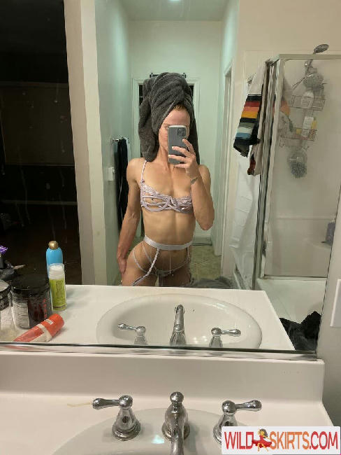 Hippiegg / graceannepeters / hippiegg nude OnlyFans, Instagram leaked photo #4