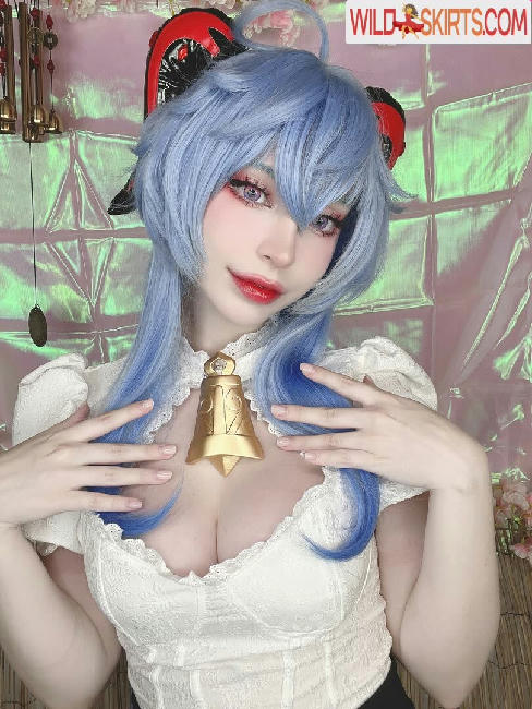 Hitomi Okami / hitomi_official / hitomi_okami / hitomi_okami_cos nude OnlyFans, Instagram leaked photo #15