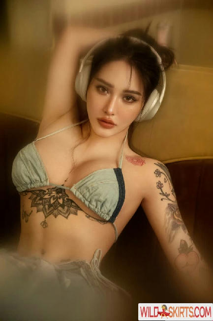 Hitomi Songyuxin / hitomi_official / songyuxin_hitomi nude OnlyFans, Instagram leaked photo #62