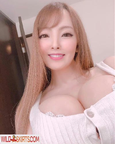 Hitomi Tanaka / hitomi_official / official_hitomitanaka nude OnlyFans, Instagram leaked photo #40