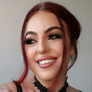 Holli Curtis avatar