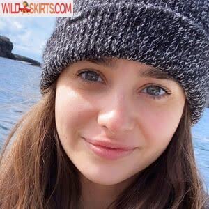 Holly Earl nude leaked photo #23