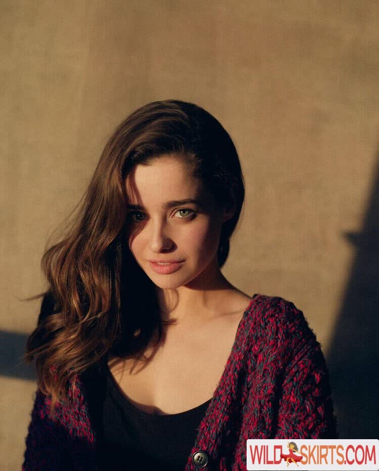 Holly Earl nude leaked photo #7