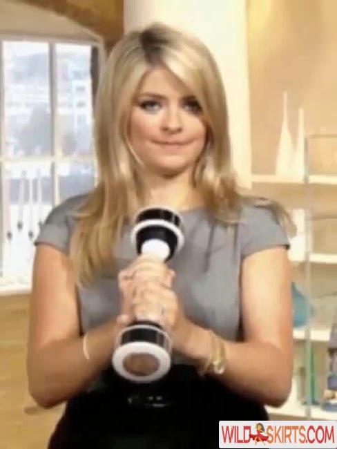 Holly Willoughby / hollywilloughby nude Instagram leaked photo #249