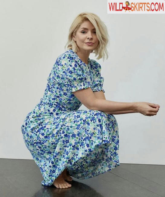 Holly Willoughby / hollywilloughby nude Instagram leaked photo #257