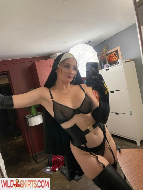 Holly Wolf / veronicafettx / wolfofthewild nude OnlyFans, Instagram leaked photo #3479