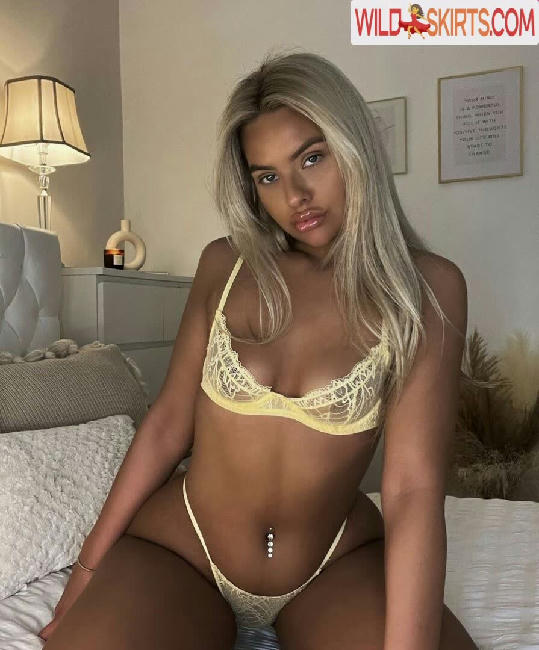 Hollyhenson / Hollyhensonx / hollyhenson / hollyhensonn nude OnlyFans, Instagram leaked photo #3