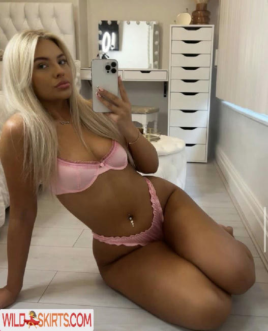 Hollyhenson / Hollyhensonx / hollyhenson / hollyhensonn nude OnlyFans, Instagram leaked photo #4