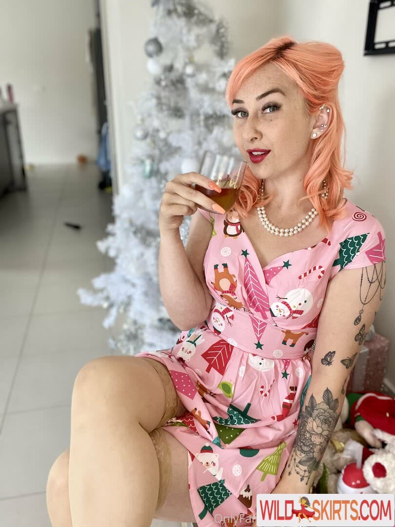 home-alone-mum / home-alone-mum / momathomealone nude OnlyFans, Instagram leaked photo #1