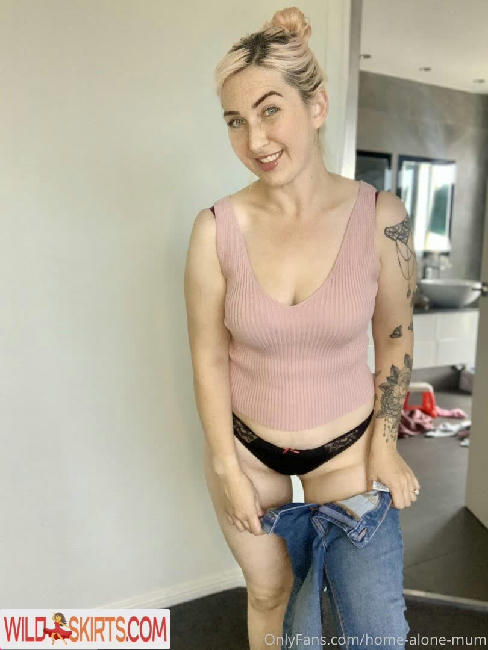 home-alone-mum / home-alone-mum / momathomealone nude OnlyFans, Instagram leaked photo #173