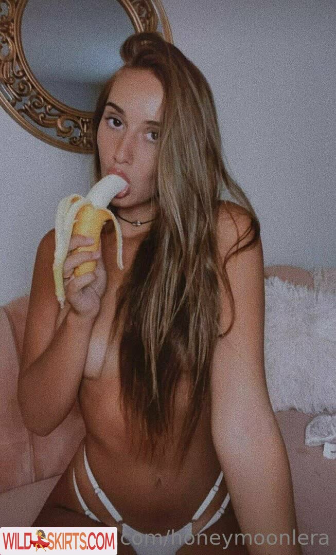 Honeymoonlera nude leaked photo #312