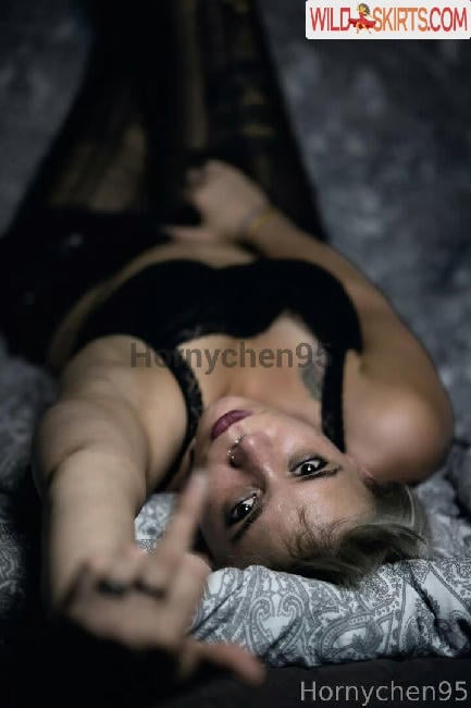 hornychen95 / hrnychen95 / lctanner95 / mimmismama nude OnlyFans, Instagram leaked photo #13