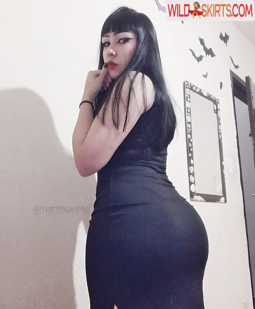 Horror Queen / horror.queen / horrorqueenv / theoddvampira nude OnlyFans, Instagram leaked photo #8